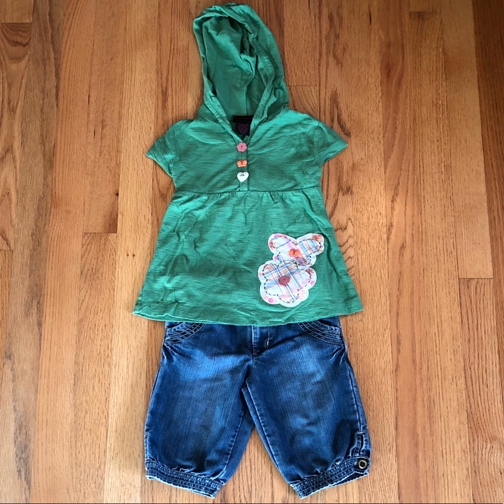 🍏SHORTS & TOP🍏 2-PIECE SET SIZE 3T/4T